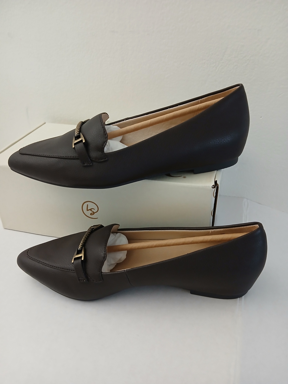 Life Stride Women's Dark Chocle Pointed Toe Loafers with Gold Accent $22 - Picture 3 of 10